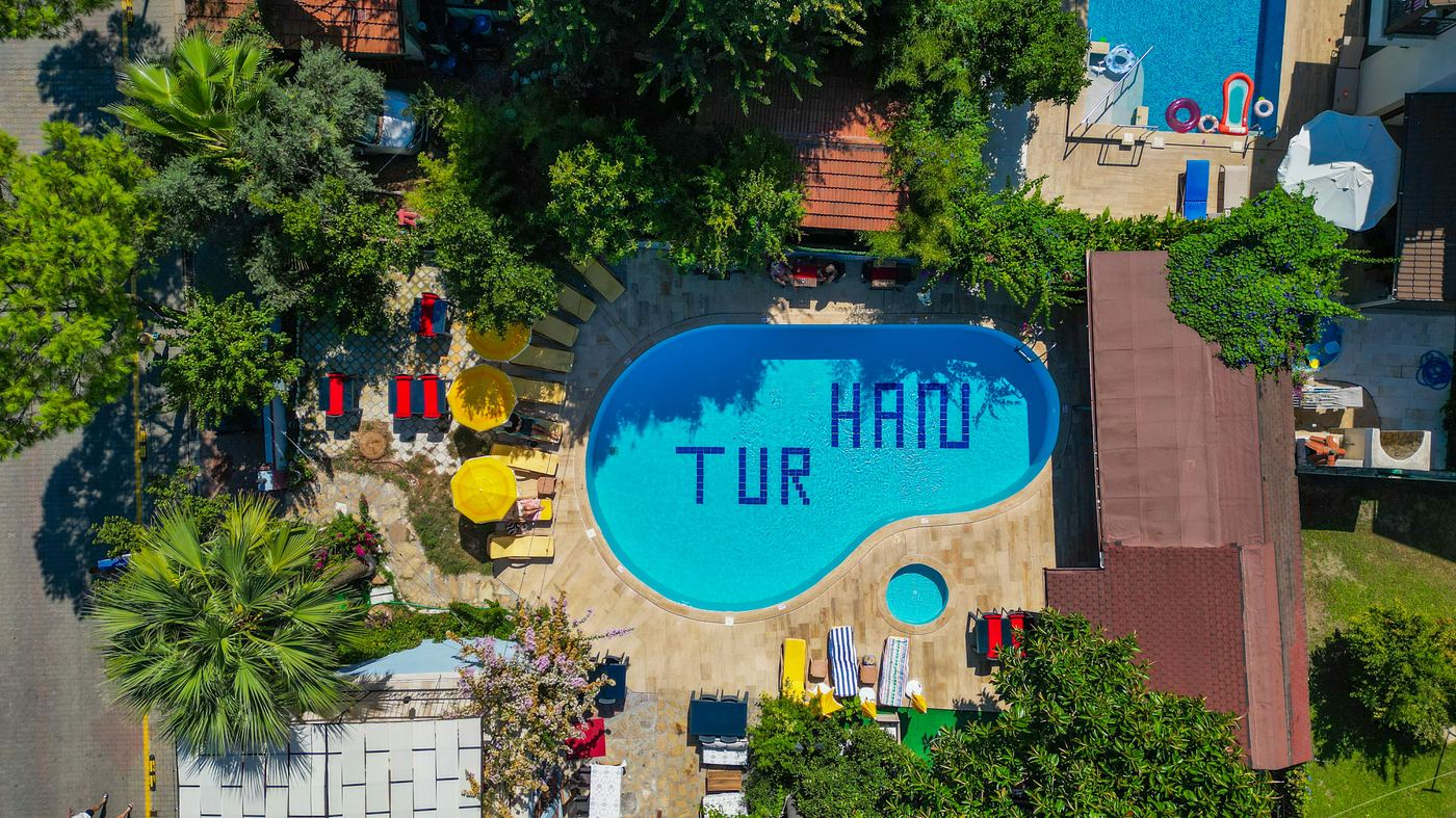 Havuz üstten